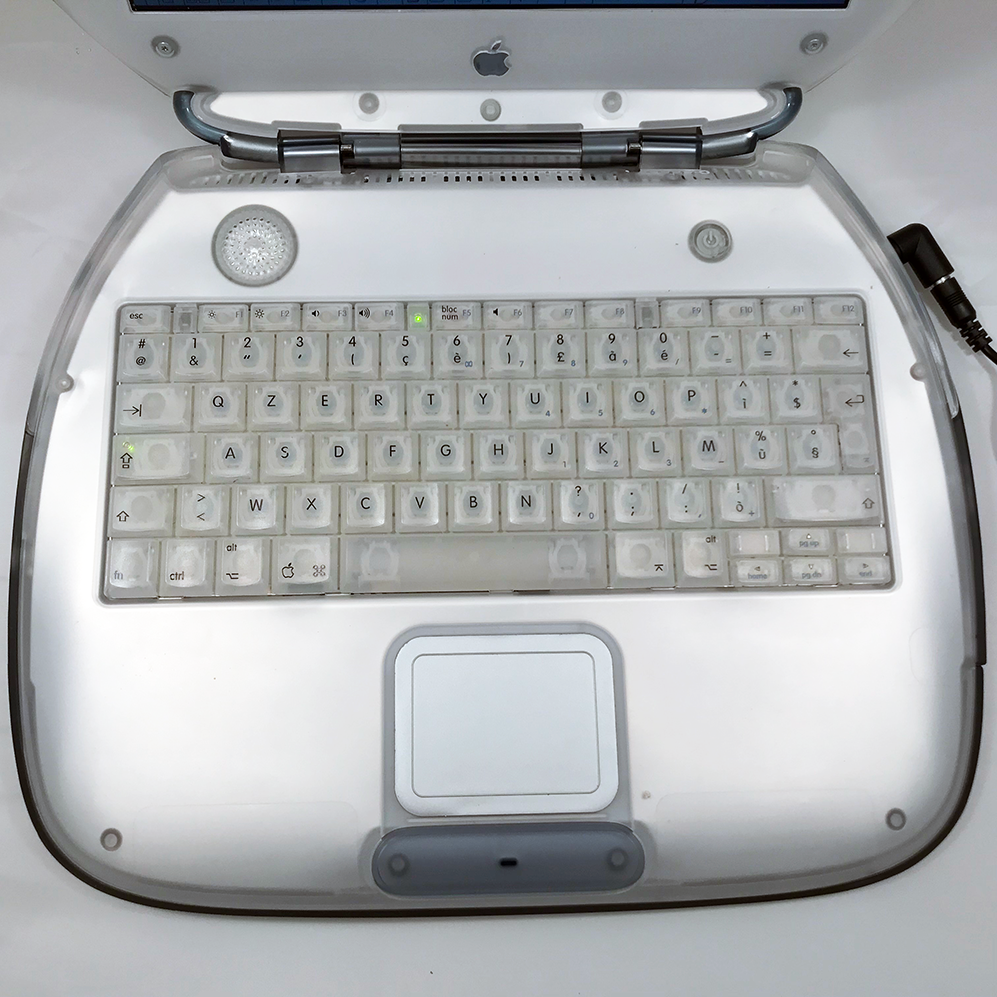 Apple iBook G3 Clamshell M2453 | eBay