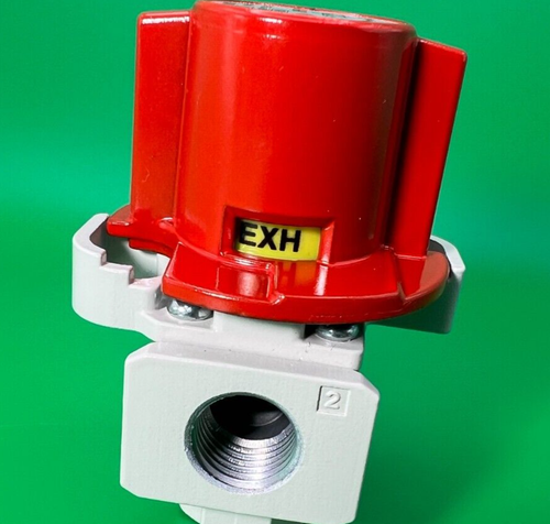 SMC VHS20-F02B Pressure Relief 3 Port Valve 0.1-1.0MPa 1/4" Factory Surplus New - Picture 3 of 6
