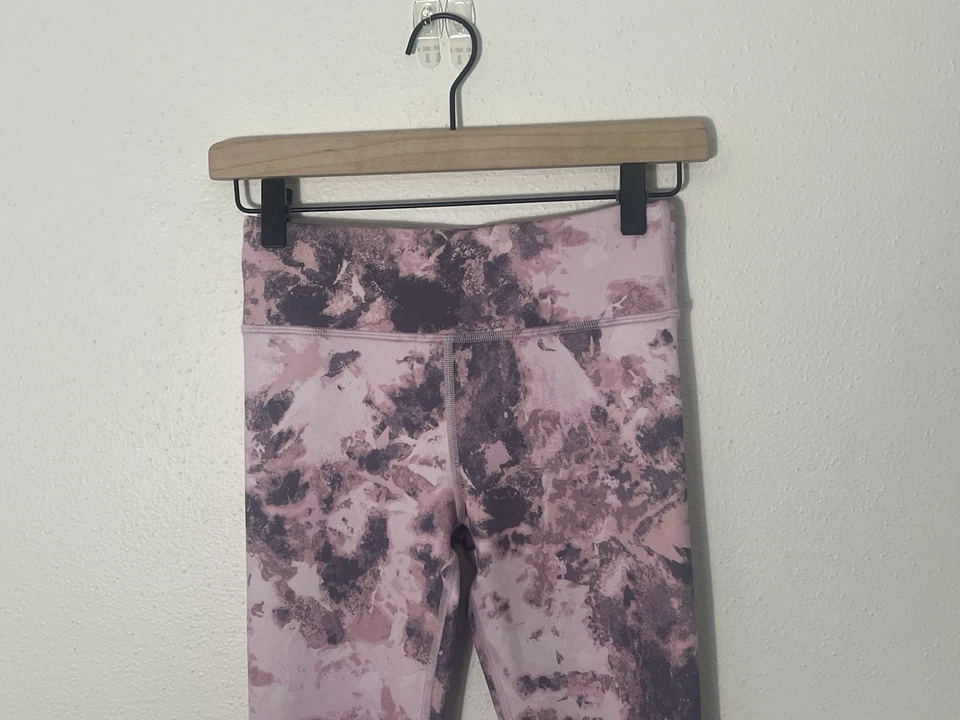 Apretado Chit Chat estampado tiro alto para niña Athleta talla grande 12 púrpura Foto 2 de 4