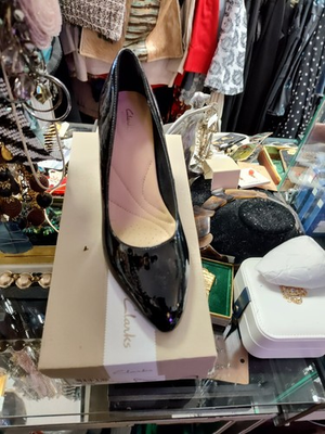 #ad #ad Clarks Calla Rose pointed toe patent leather heels black pump New Sz 7 M $59.99