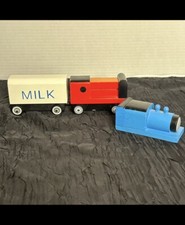 RARE Vintage Children s Wooden Railway Train Tank Engine- Magnetic Attachment