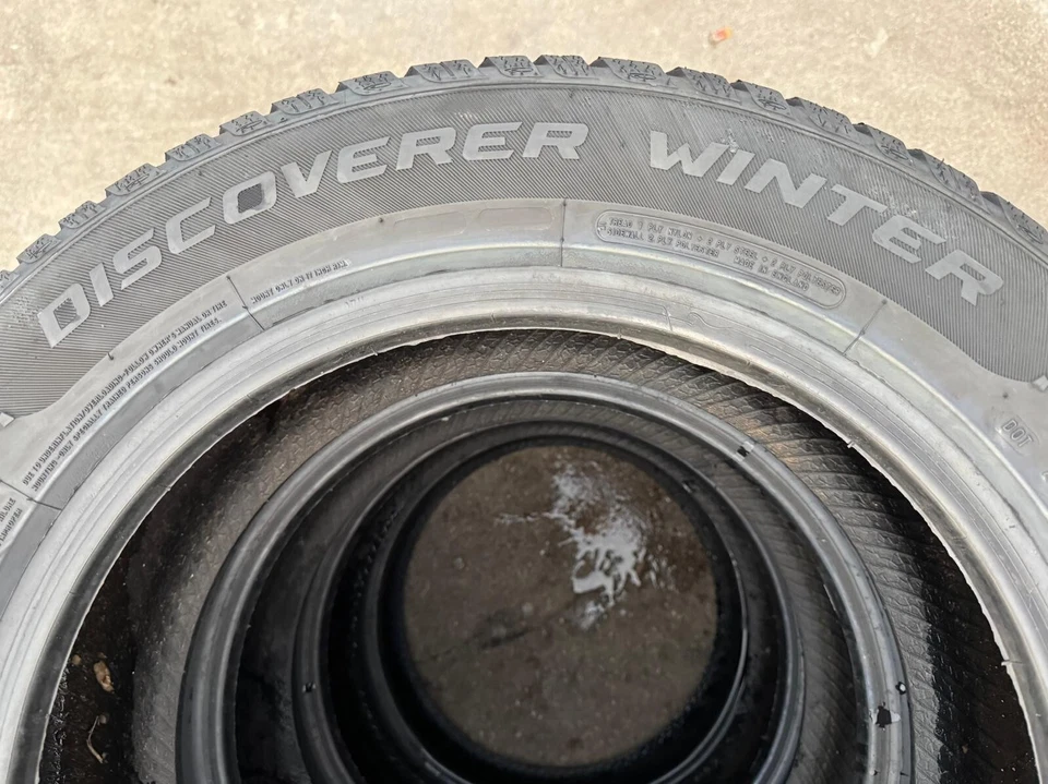 4 PNEUMATICI INVERNALI COOPER DISCOVERER WINTER 215/60R17 96H GOMME USATE - Bild 2 von 4