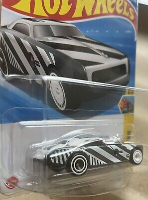 Hot Wheels New 2025 High Roller ll - Super Treasure Hunt Hot Wheels New 2025 High Roller ll - Super Treasure Hunt