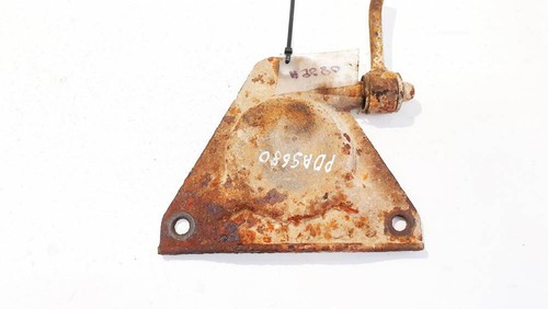 Mercedes-Benz Sprinter 1997 Stabilizer Sway Bar-bracket used, Genu #2104986-28