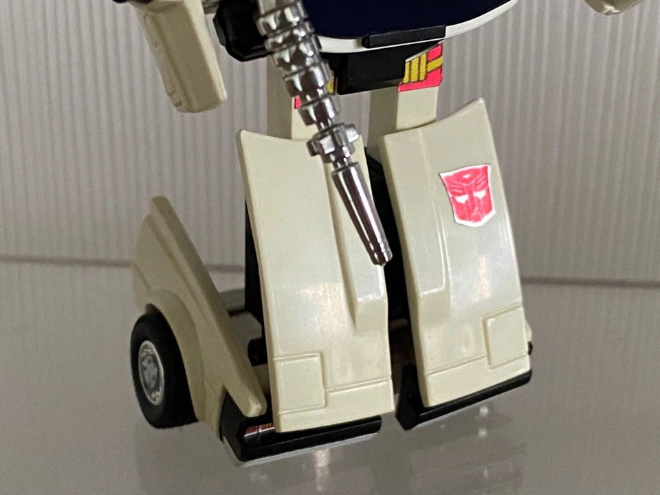 Transformers G1 1985 Downshift complete figure mail away canadian Hasbro - Image 3 of 4