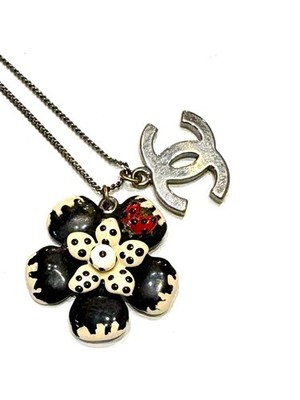 CHANEL Ladybug Coco Mark Necklace Flower Polka Dot Vintage Black