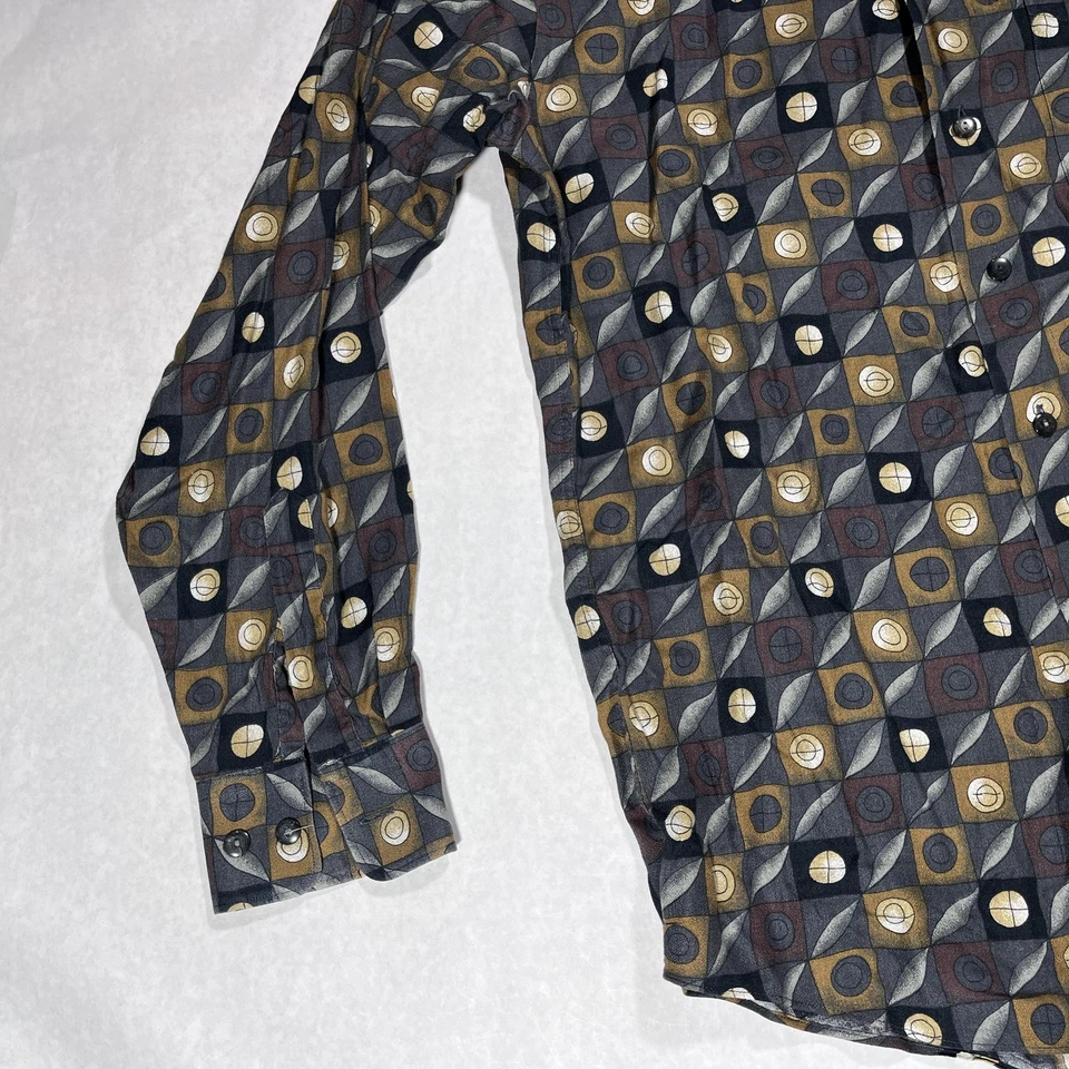 Camisa retro de carrete de algodón con estampado geométrico mediano manga larga abotonada Foto 4 de 4