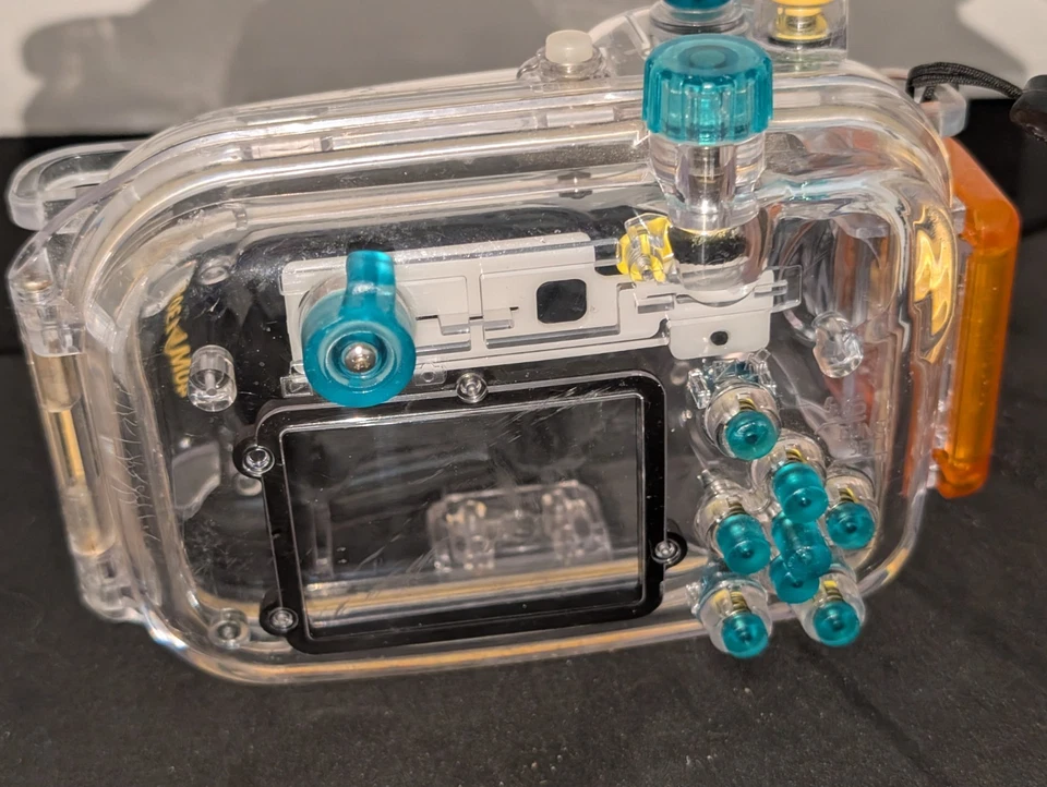 Водонепроницаемый чехол Canon WP-DC6 для цифрового фотоаппарата Canon A710 IS - Изображение 4 из 4