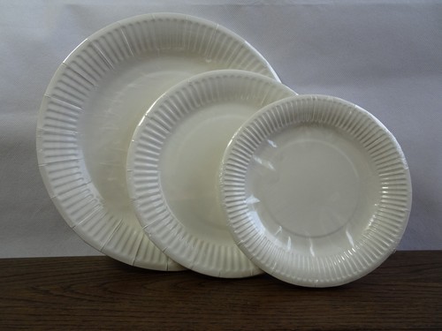PARTY TABLEWARE PAPER PLATES WHITE ROUND DISPOSABLE small large size 6'' 7" 9" - Picture 4 of 5