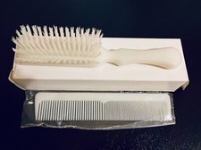 NEW Vintage Stanley LADY CATHERINE A4001 HAIRBRUSH and COMB All Nylon NOS