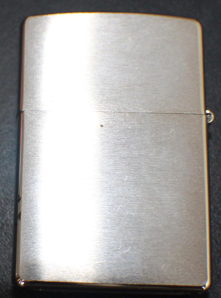 2005 ZIPPO LIGHTER MADE IN BRADFORD PA USA SILVER TONE METAL