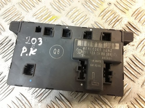 MERCEDES C Türsteuergerät Einheit Vorne Links C Klasse W203 OEM 2038201585