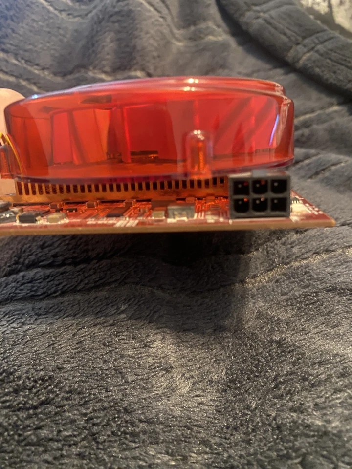 Vintage Legend ATI Radeon X1950 XTX 512MB 2X Dual Link GDDR4 PCI-E Graphics Card - Image 4 of 4