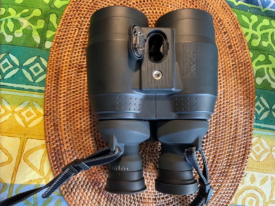 Canon 18x50 Image Stabilization All-Weather Binoculars w/Case & Neck Strap. FINE - Image 2 of 4