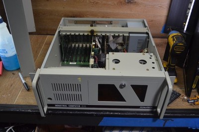 Advantech Industrial Computer IPC-610 / IPC-610P-260 115/230 PARTS NOT TESTED