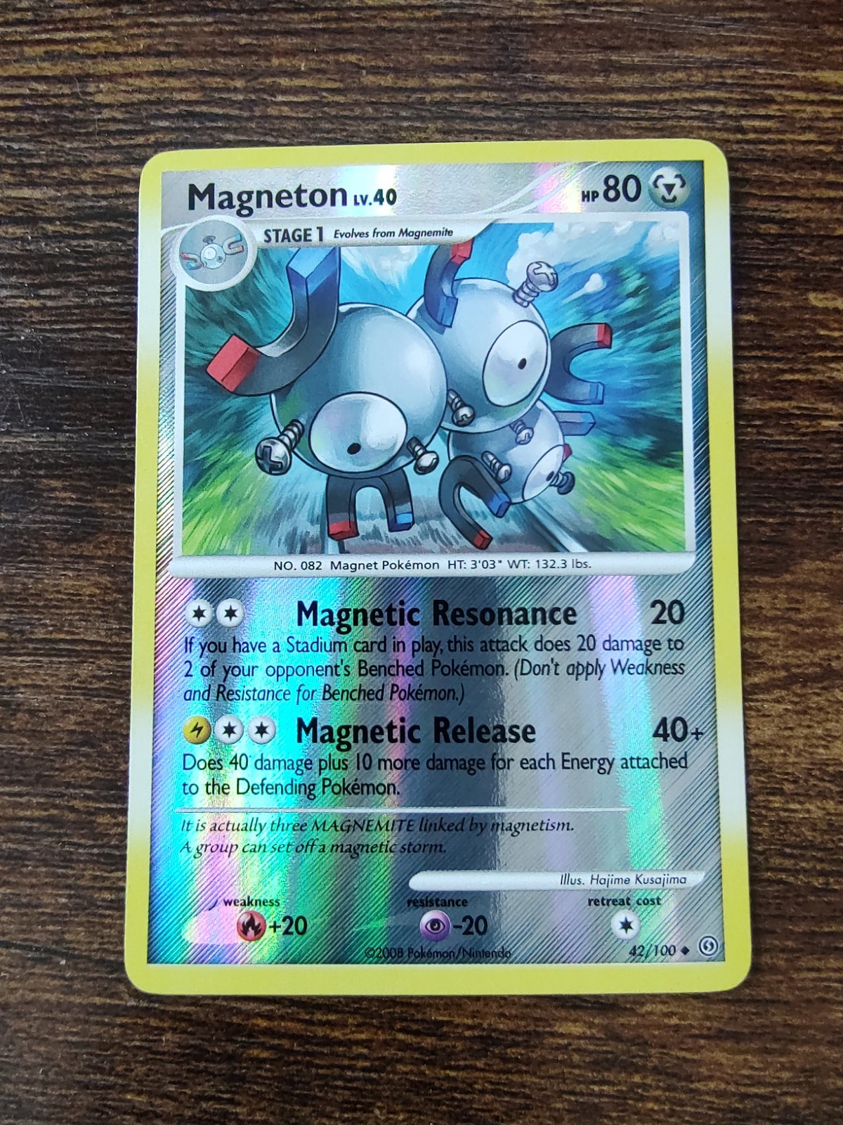 Magneton 42/100 Reverse Holo Diamond & Pearl Stormfront Pokemon Card