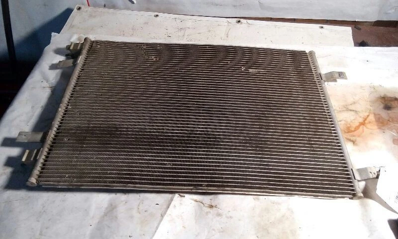 08-10 Ford F250SD Super Duty Pickup condensador de CA Foto 4 de 4