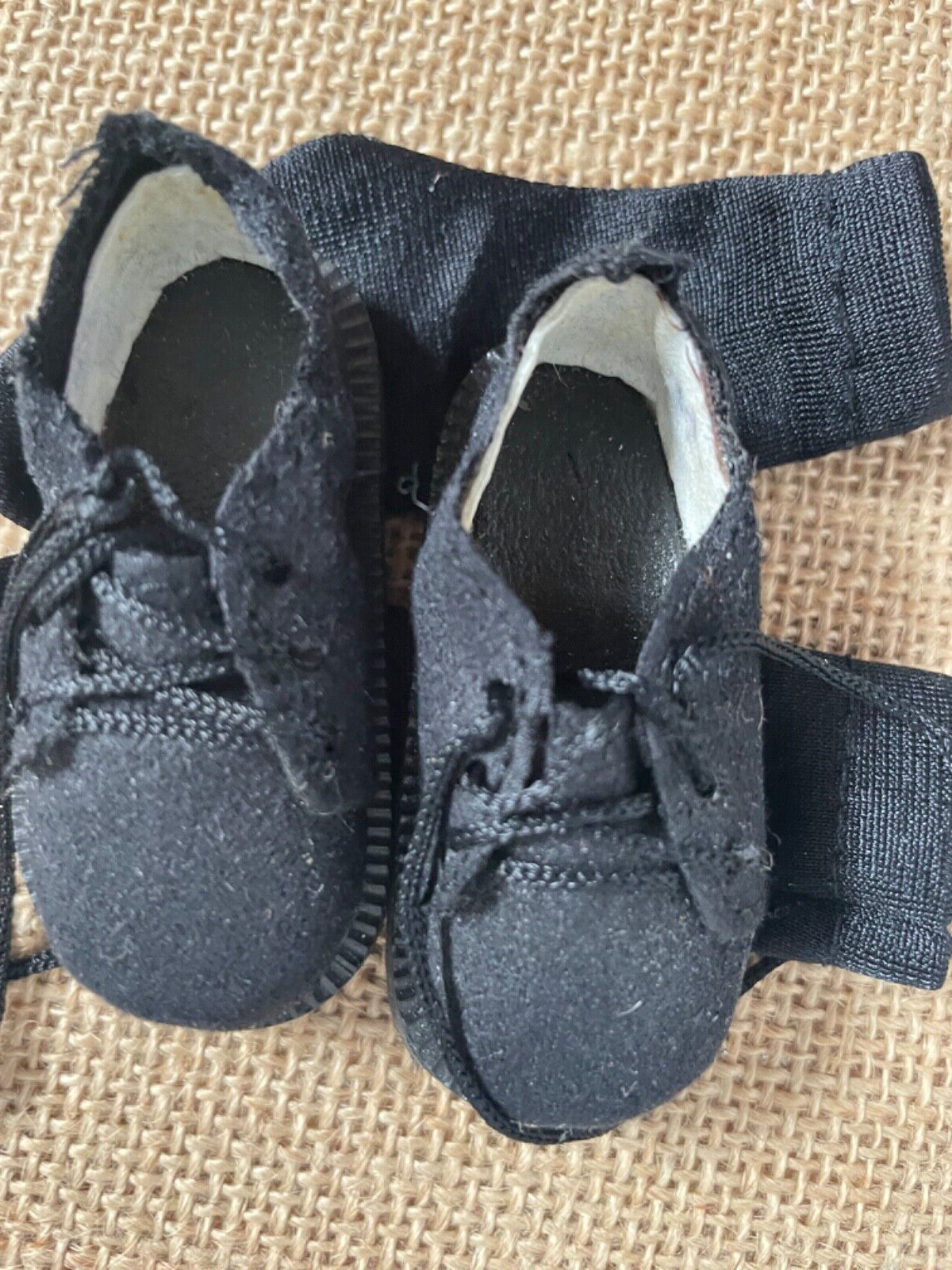 SAOLA SET CALZATURE BAMBOLA TONNER TYLER OPACO 17” vinile solo SCARPE E CALZINI NERI