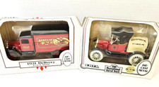 Ertl Anheuser Busch 1931 Delivery Truck 1918 Runabout Die Cast Metal Banks USA