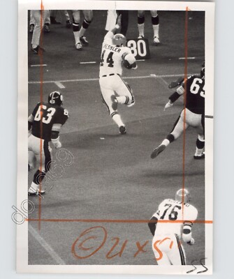NFL FOOTBALL BENGALS Vs. STEELERS. Fullback DRESSLER. 1971 Press Photo ...
