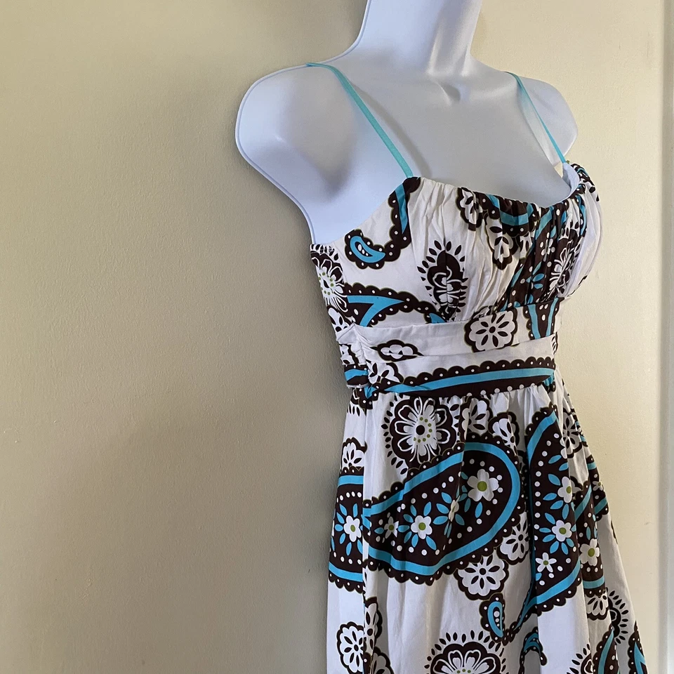Ruby Rox Size 3 Women's Blue Brown & White Paisley Sundress Spaghetti Strap, Tie - Image 4 of 4