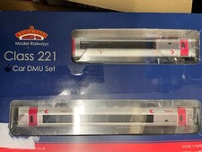 Bachmann 32-628 Class 221 135 221135 Cross Country Super Voyager 5 Car Set 