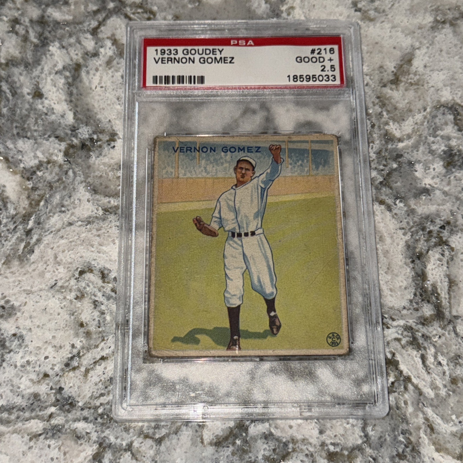 VINTAGE 1933 Goudey #216 Vernon "Lefty" Gomez HOF PSA 2.5 GREAT EYE APPEAL