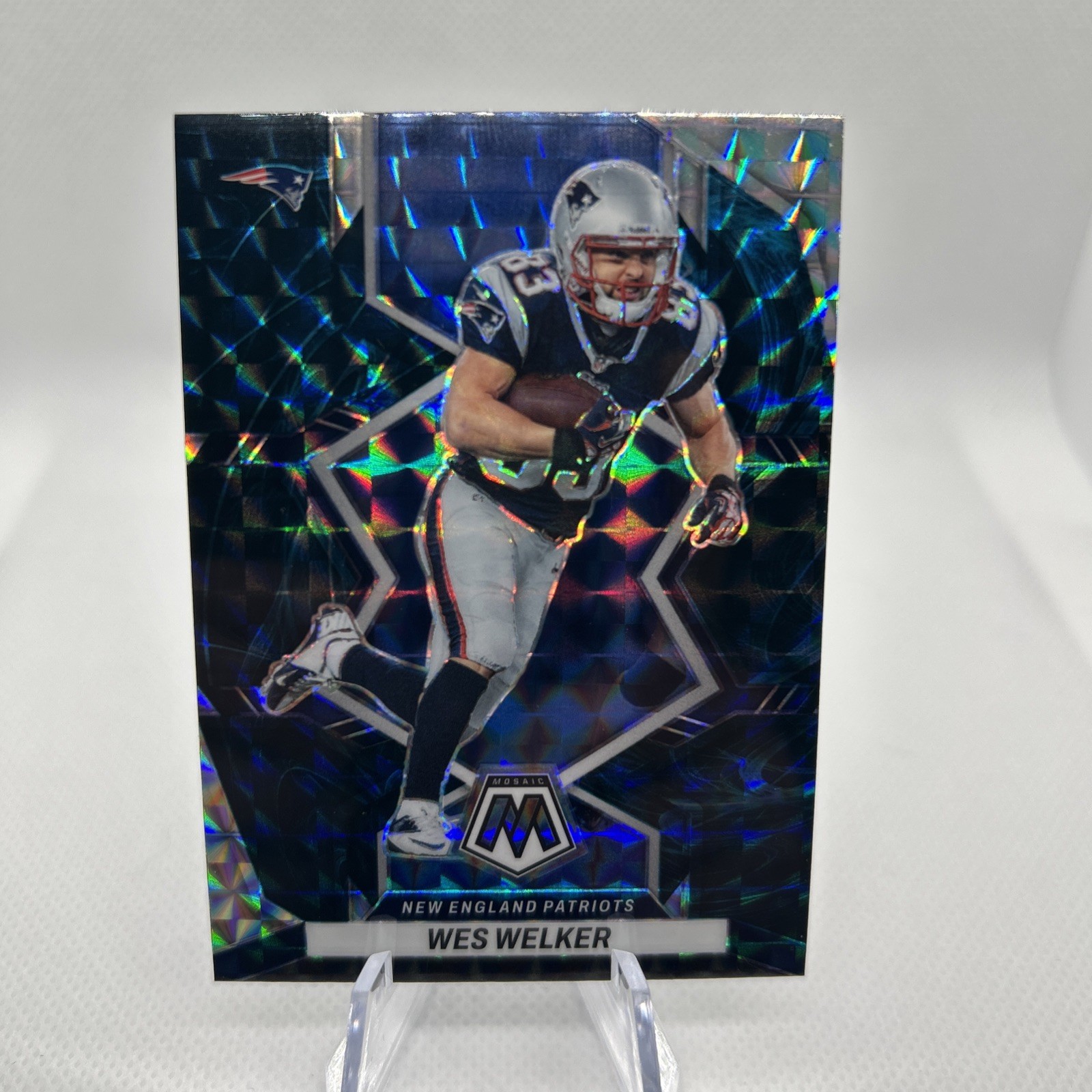 2022 Panini Mosaic #240 Wes Welker Genesis Prizm Case Hit