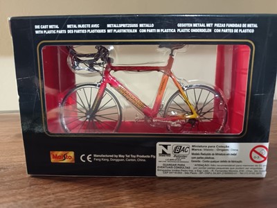 Tour de Maisto 1:12 Die Cast Metal Bicycle Cannondale 1:12 | eBay