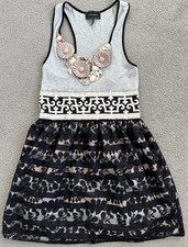Shulami Y2K MED. Lace Dress Tank Collar Appliqué Embroidery Vintage Artsy Preppy