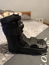 United Ortho Ankle Short Air Cam Walker Fracture Boot, Large, Black