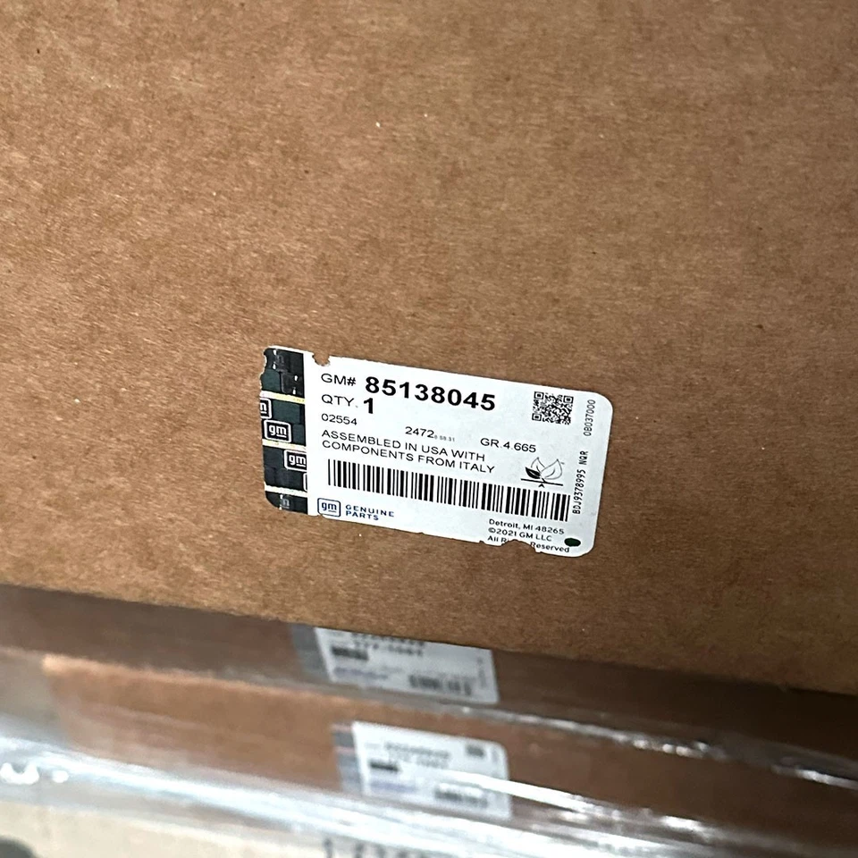 NEW OEM 2021-2024 Cadillac Escalade/ESV Brembo Front Brake Upgrade Kit 85138045 - Image 2 of 2