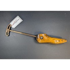 Vintage Wooden Shoe Stretcher Adjustable Cobbler Tool w/ Metal Screw Handle