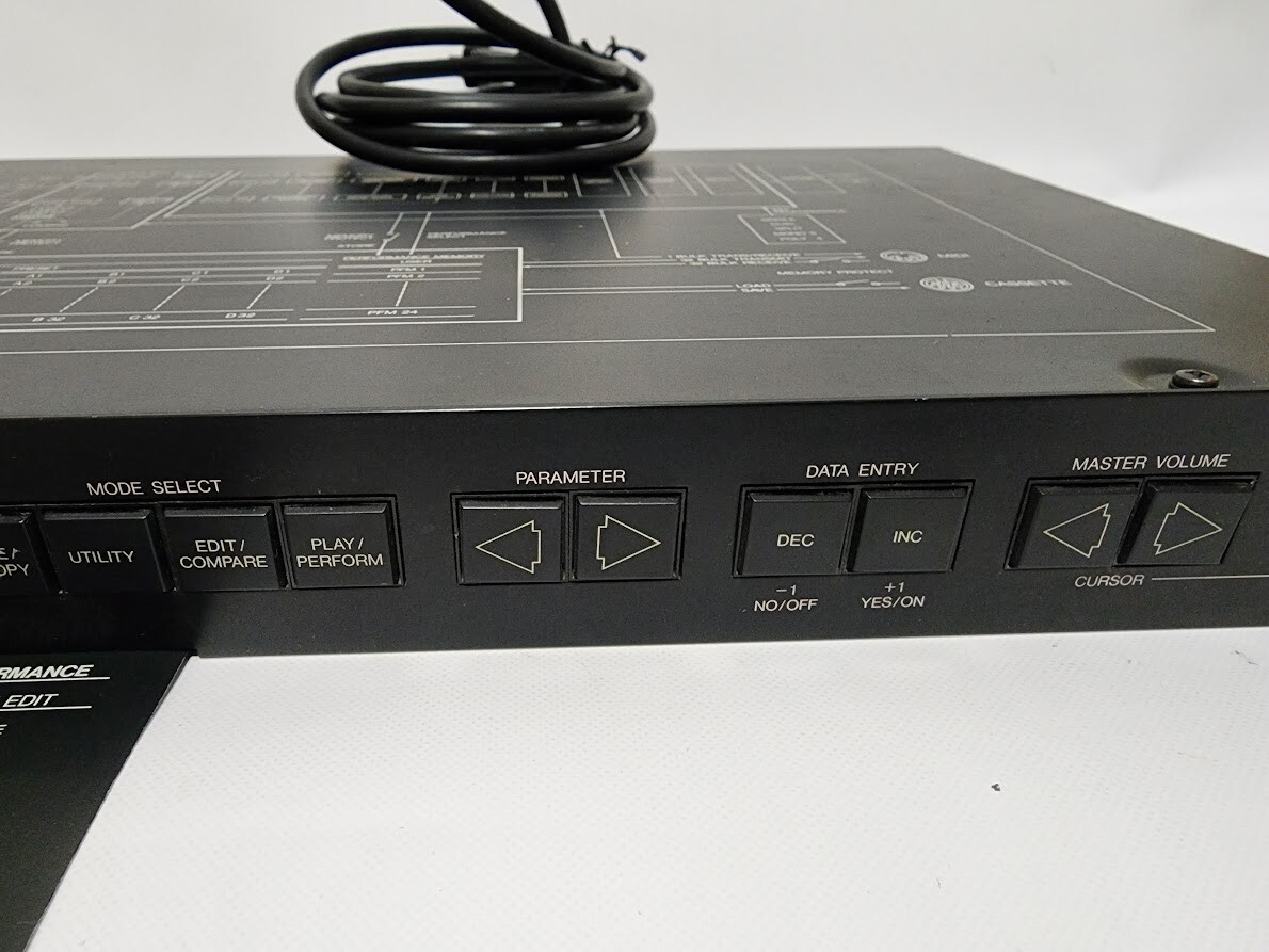YAMAHA TX81Z FM sound source FM Synthesizer FM Tone Generator | eBay