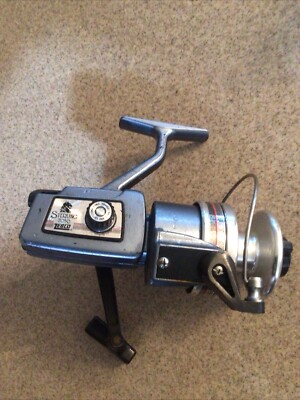 ZEBCO SPINNING FISHING REEL - STERLING 7050 - Made in Japan Rare