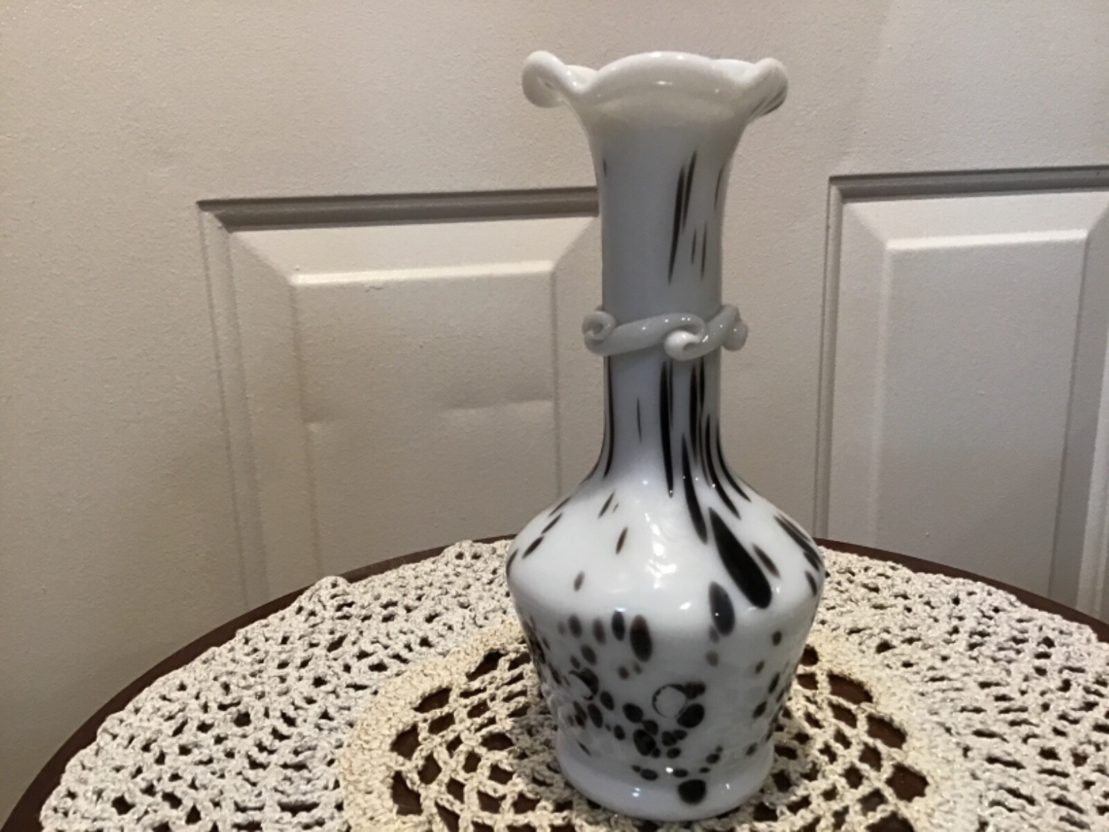 Picture 2 of 8