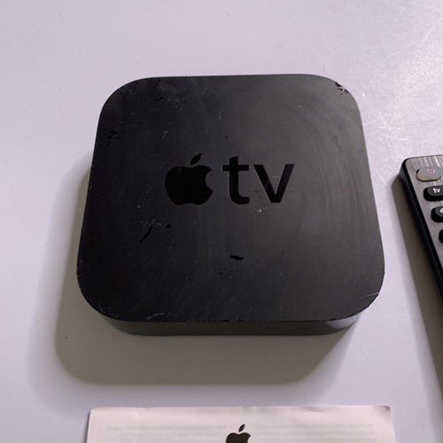 Apple TV 2nd Generation Media Streamer 8GB Black A1378 - Picture 2 of 9