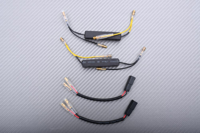 Feu stop LED clair anti-vibration et clignotants pour Ducati M796
