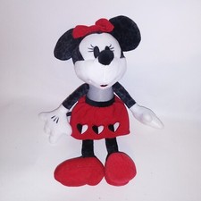 Hallmark Disney Minnie Mouse Stuffed Animal Plush Red Black White Hearts Love