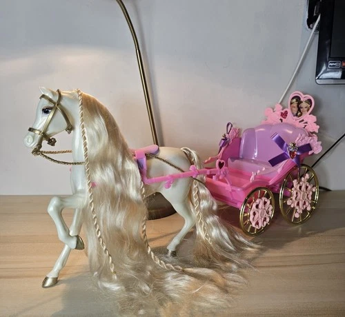 Vintage Barbie As Rapunzel Horse and Carriage 2002 Mattel Used No Box Good Cond