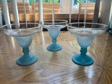 VINTAGE LOT OF THREE BLENDO MARGARITA COCKTAIL FROSTED OMBRE BLUE GLASSES