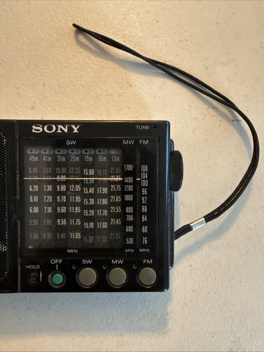 SONY 9 BANDS RECEIVER ICF-SW20 ポータブルラジオ Sony ICF-SW20 9-Band Portable World Radio Receiver Wrist Strap