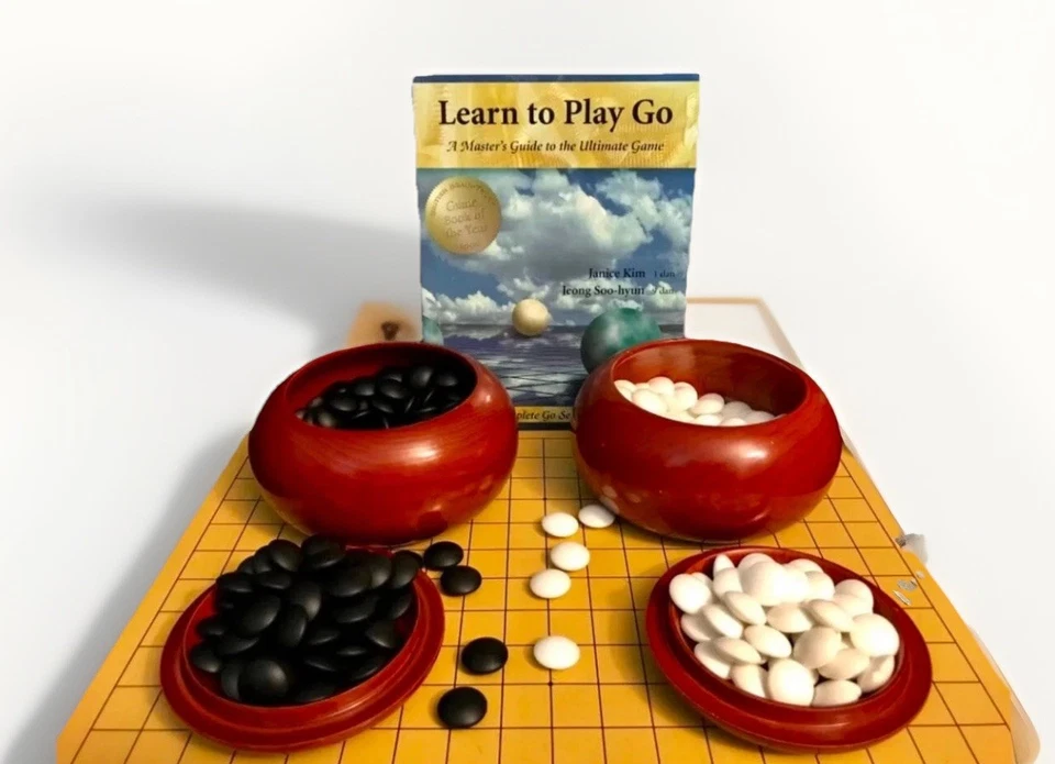 1970s Carved Wood Baduk Go Game Board Goban Go-Ishi Stones Korea  - Image 2 of 4