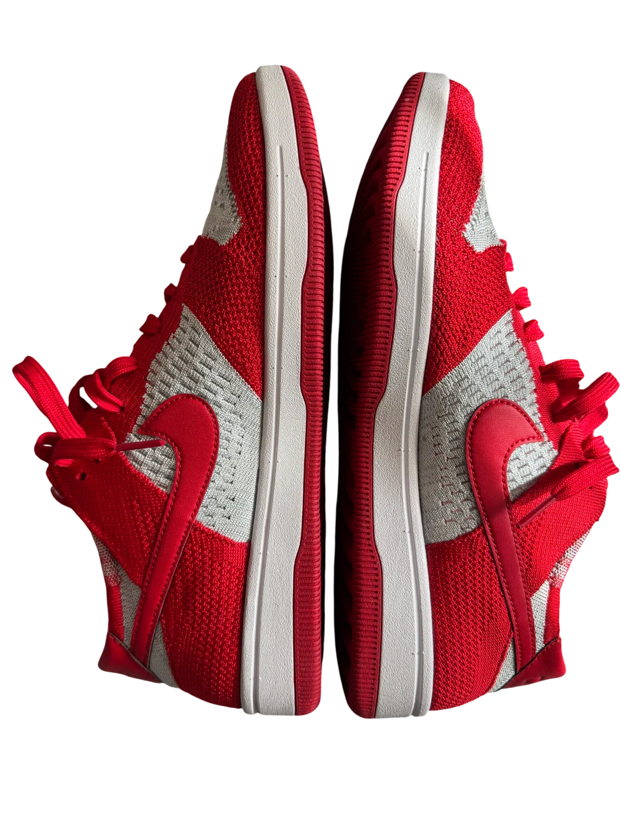 Nike Dunk Flyknit Low University Red for Sale | Authenticity