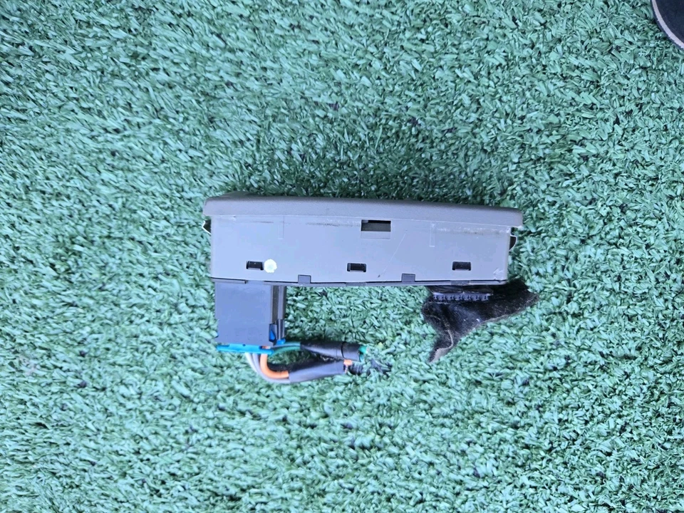 Interruptor de asiento eléctrico del lado del conductor izquierdo Saturn L200 L300 2000-2005 serie L 00-05 Foto 4 de 4