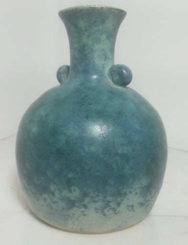 Studio Pottery vase Conwy pottery Celtic Heritage mottled green vase 3.75" Tall - Picture 2 of 11