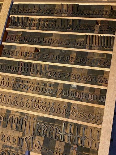 Holzlettern Schreibschrift alte Drucklettern Frankreich Lettern Holzbuchstaben - Bild 5 von 7