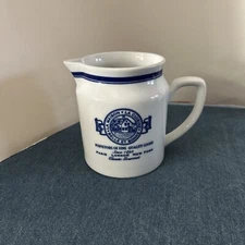 La Maison Roshco Inc. Porcelain Measuring Pitcher 3Cups