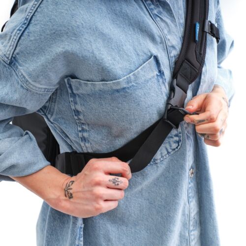 Tenba Solstice v2 12L Sling Bag (Black) for DSLR and Mirrorless cameras & lenses - Picture 18 of 19