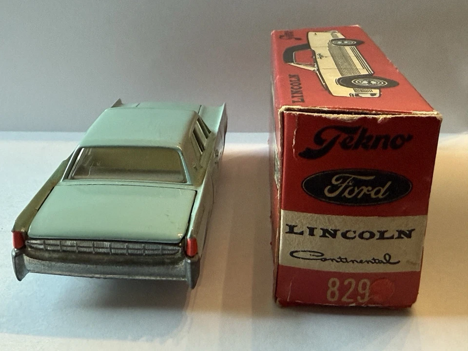 Tekno Denmark 829 Lincoln Continental 1/43 Scale - Image 4 of 4